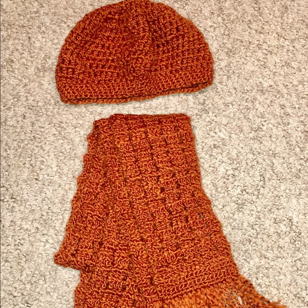 NEW Burnt Orange knit hat & scarf